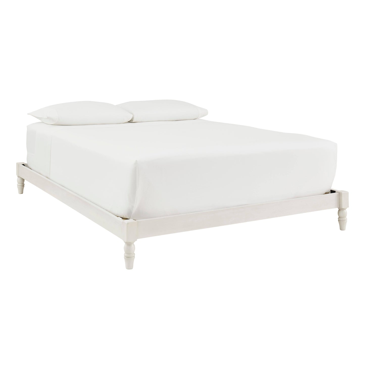 Tannally King Platform Bed, White